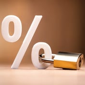 Advisors See Benefits From High Interest Rates, Expect Yield Curve to Flip Soon: Survey